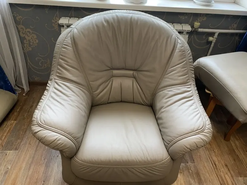 Химчистка кожаной мебели